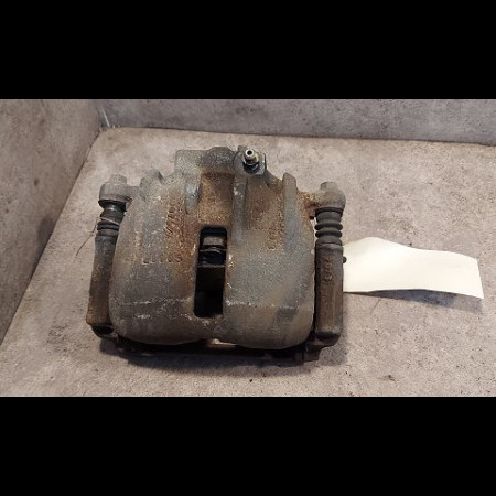 Etrier de frein avant gauche occasion M.G. ZR