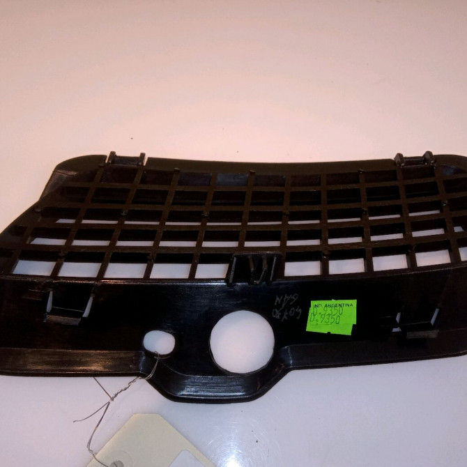 Grille g pare-choc av occasion VOLKSWAGEN GOLF III Phase 1 01-1992->12-1997 1.9 TDI 90ch 2