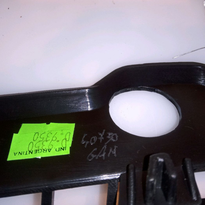 Grille g pare-choc av occasion VOLKSWAGEN GOLF III Phase 1 01-1992->12-1997 1.9 TDI 90ch 3