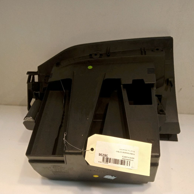 Boite à gants occasion FORD FOCUS III Phase 1 01-2011->04-2015 1.6 TDCI 115ch 1771929 2
