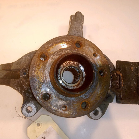 Moyeu avg occasion RENAULT LAGUNA III Phase 1 04-1995->04-1999 2.0 DCI 130ch 402104630R