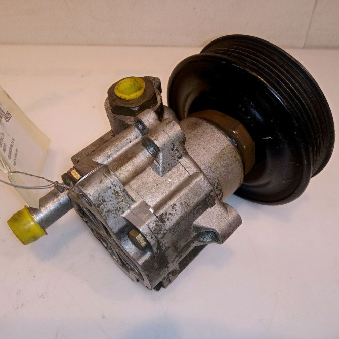 Pompe direction assistee occasion VOLKSWAGEN POLO III Phase 2 11-1999->12-2001 1.4i 8v 60ch 32145157AX 2