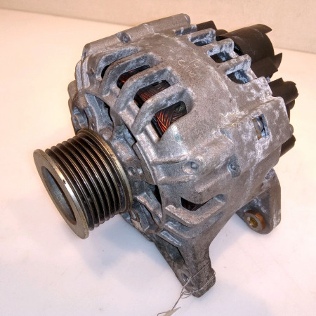 Alternateur occasion RENAULT TWINGO II Phase 2 12-2011->12-2014 1.2i 16v 75ch 8200519296