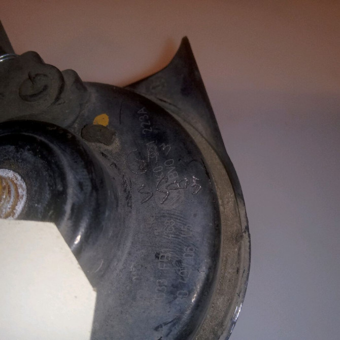 Klaxon  / avertisseur occasion VOLKSWAGEN GOLF V Phase 1 11-2003->10-2008 1.9 TDI 90ch 3