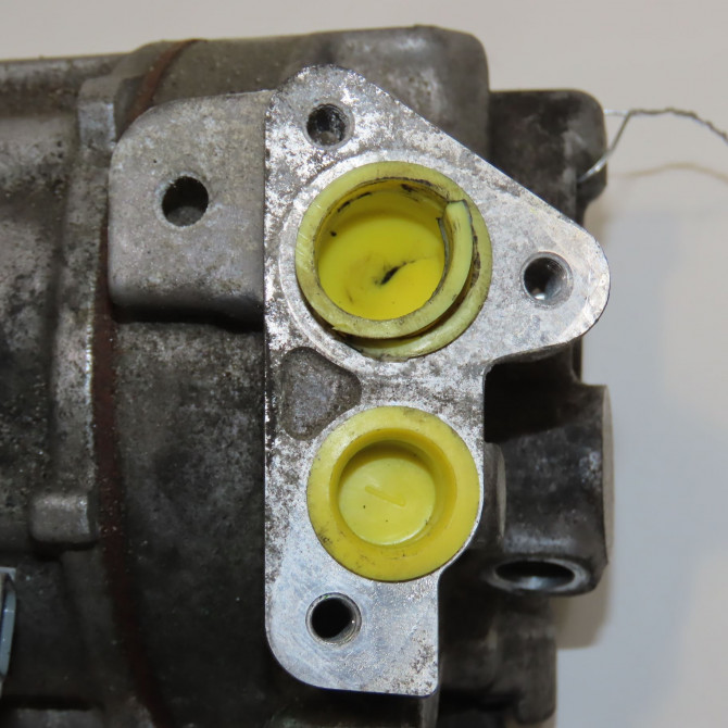 Compresseur air conditionne occasion NISSAN QASHQAI II Phase 1 02-2014->... 1.2i 115ch 926004EB0ARE 4