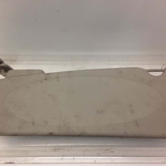 Pare-soleil droit occasion RENAULT KANGOO II Phase 1 01-2008->03-2013 1.5 DCI 70ch 8200928811 1