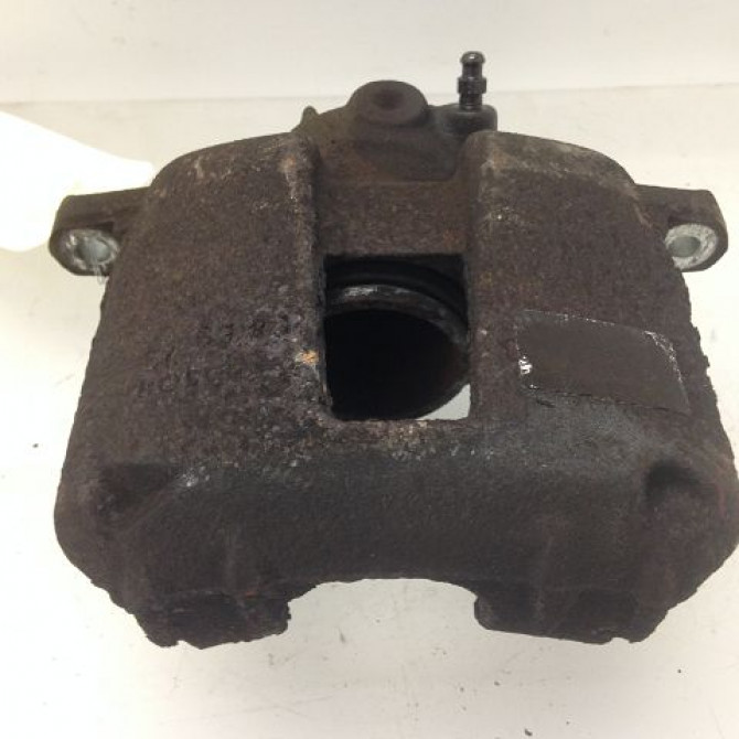 Etrier de frein avant gauche occasion PEUGEOT 207 Phase 1 04-2006->06-2013 1.6 HDI 16v 90ch 4400R8 1