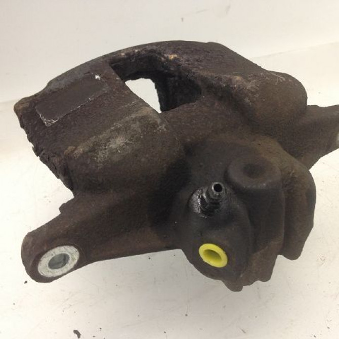 Etrier de frein avant gauche occasion PEUGEOT 207 Phase 1 04-2006->06-2013 1.6 HDI 16v 90ch 4400R8 3