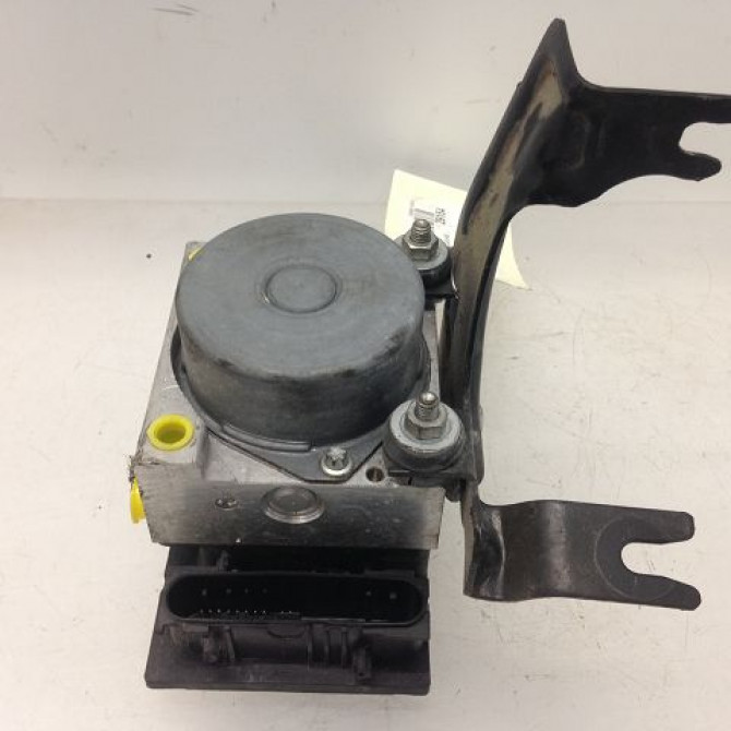 Unité hydraulique ABS occasion NISSAN NOTE I Phase 1 03-2006->03-2009 1.5 DCI 68ch 476609U26B 2