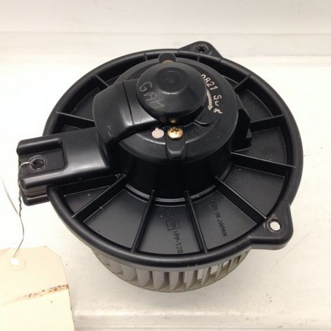 Ventilateur de chauffage occasion TOYOTA YARIS I Phase 1 04-1999->03-2003 1.0 871030D020 1