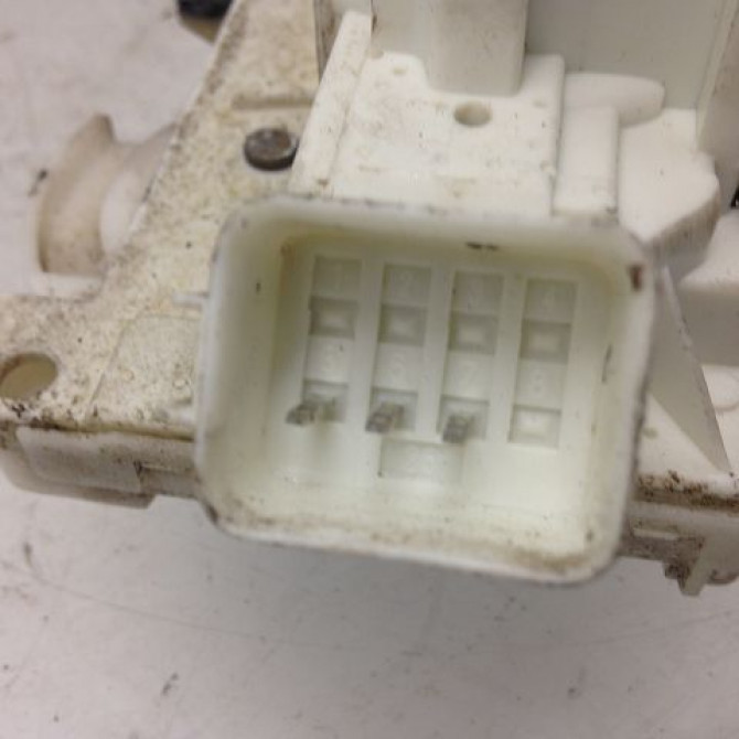 Serrure porte avd occasion FORD MONDEO II Phase 1 09-2000->06-2007 4692455 4