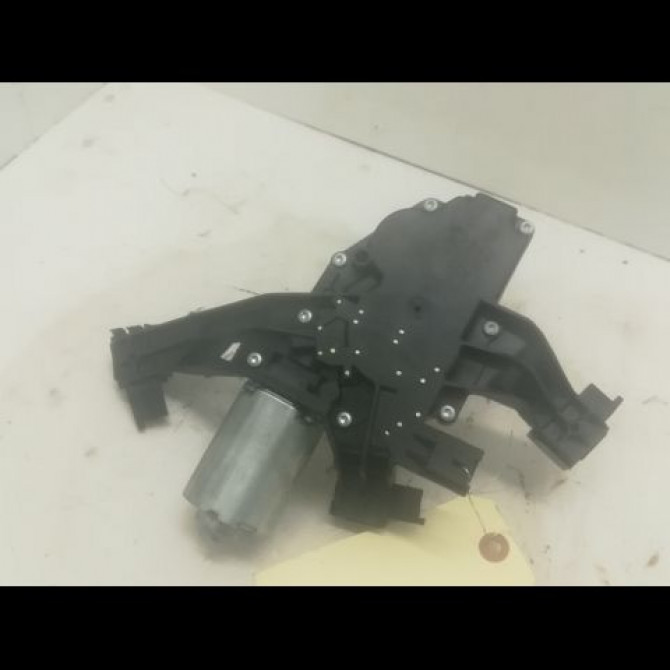 Moteur essuie-glace arrière occasion PEUGEOT 207 Phase 1 04-2006->06-2013 1.4 HDI 70ch 6405AN 2