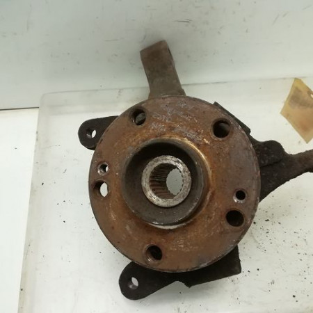 Moyeu avg occasion RENAULT LAGUNA I Phase 1 01-1994->04-1998 2.2 D 7701205780