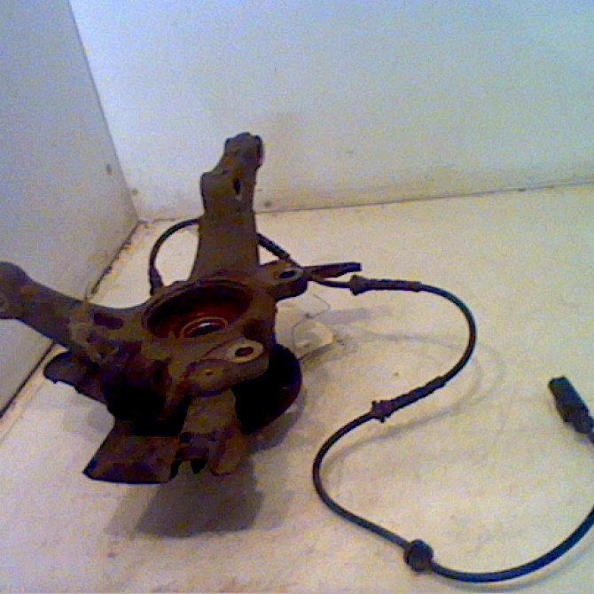 Moyeu avg occasion FIAT PUNTO EVO III Phase 1 10-2009->12-2013 1.3 MULTIJET 75ch 71745047 2