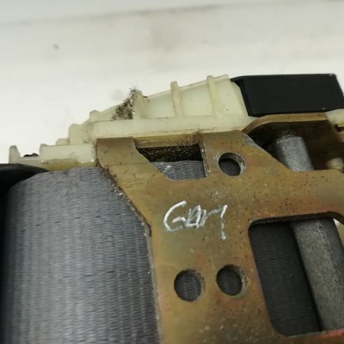 Ceinture avant droite occasion RENAULT CLIO II Phase 1 03-1998->06-2001 1.2 7700436756 6