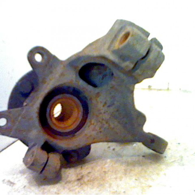 Moyeu avg occasion FORD KA I Phase 1 10-1996->10-2008 1.3i 1141771 2