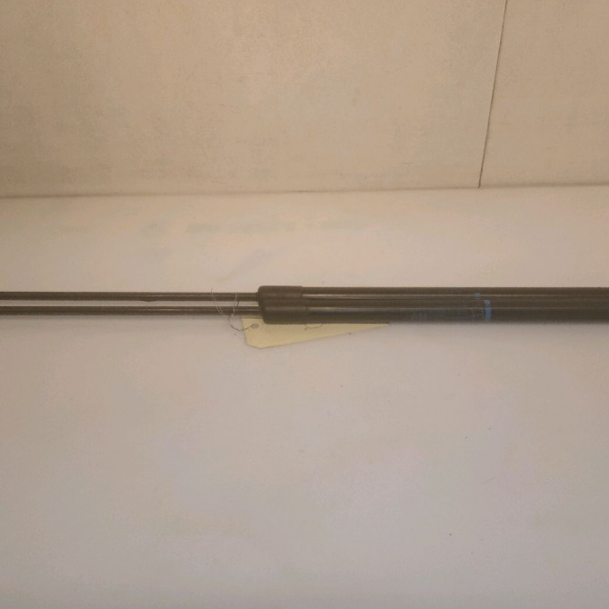 Verin droit hayon occasion OPEL CORSA IV Phase 1 09-2006->12-2010 1.3 CDTI 75ch 13182537 1