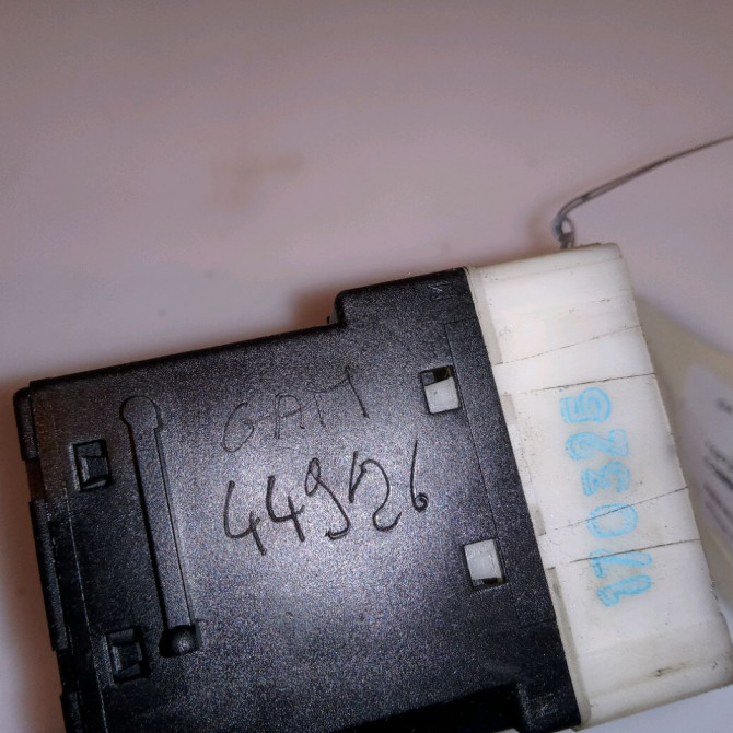 Commande essuie glace occasion RENAULT CLIO II Phase 2 06-2001->07-2006 1.4 16v 3