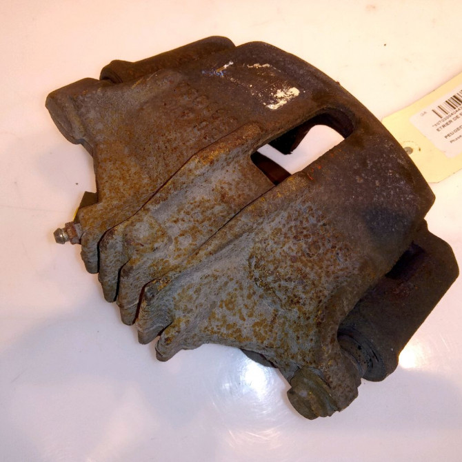 Etrier de frein avant gauche occasion PEUGEOT 206 Phase 1 09-1998->03-2009 2.0i 16v 4400K7 1