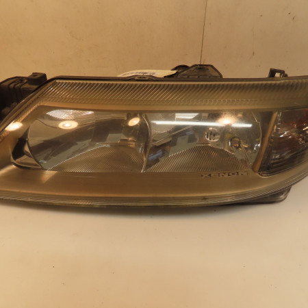 Phare gauche occasion RENAULT LAGUNA II Phase 1 11-2000->03-2005 1.8i 117ch 7701474502