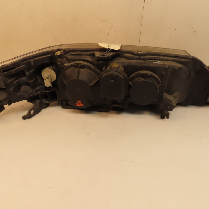 Phare gauche occasion RENAULT LAGUNA II Phase 1 11-2000->03-2005 1.8i 117ch 7701474502 4