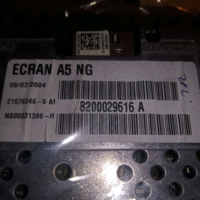 Autoradio occasion RENAULT VELSATIS 8200339751 4