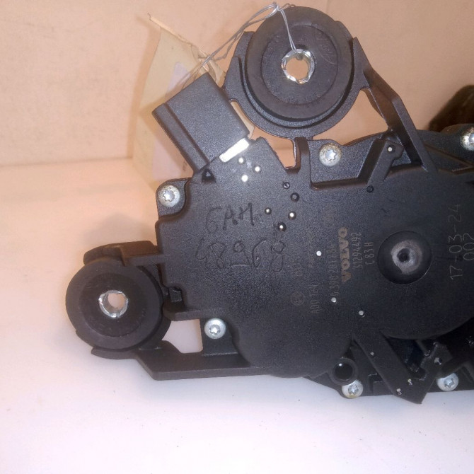 Moteur essuie-glace arrière occasion VOLVO V60 II 31294492 3