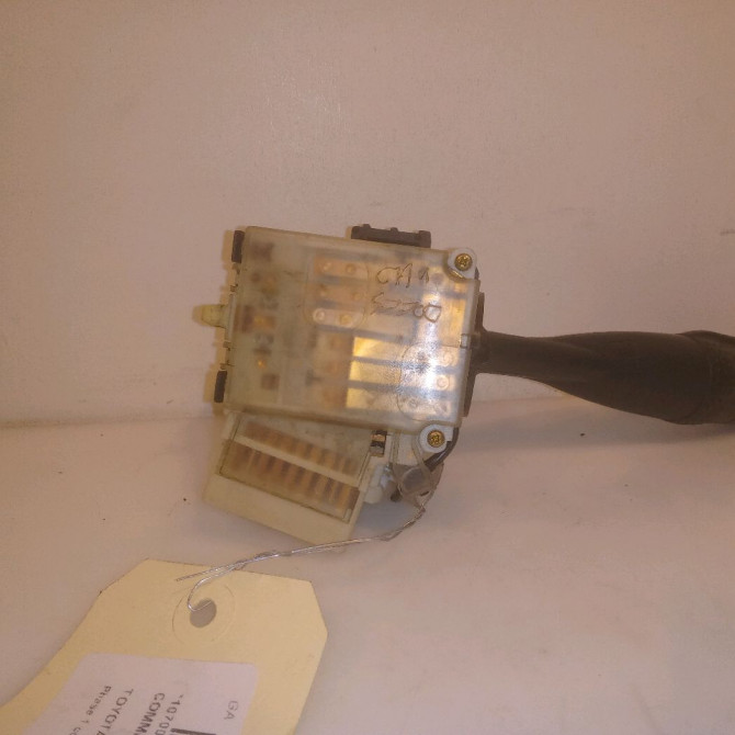 Commande clignotant occasion TOYOTA RAV4 II Phase 1 07-2000->10-2003 115 D-4D 8411942010 2