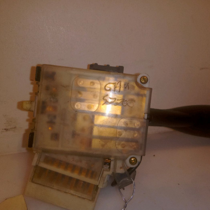 Commande clignotant occasion TOYOTA RAV4 II Phase 1 07-2000->10-2003 115 D-4D 8411942010 4