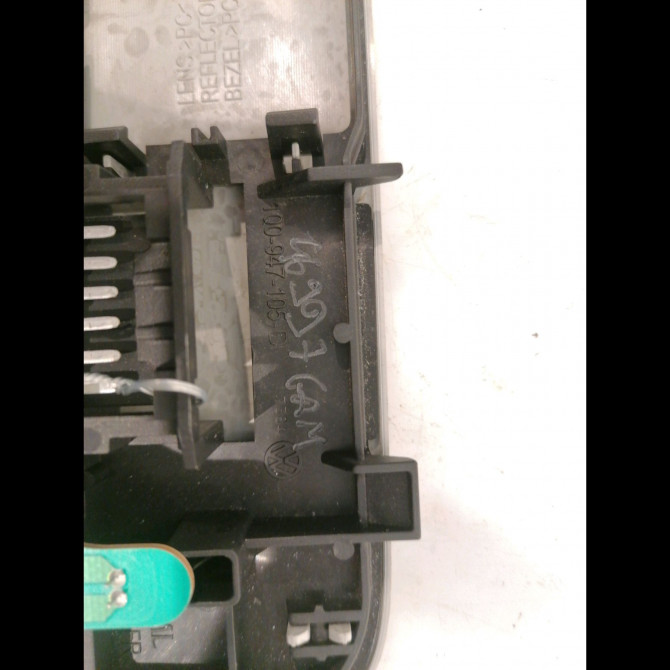 Plafonnier occasion VOLKSWAGEN EOS Phase 1 04-2006->01-2011 2.0 TDI 140ch 1Q0947105DY20 4