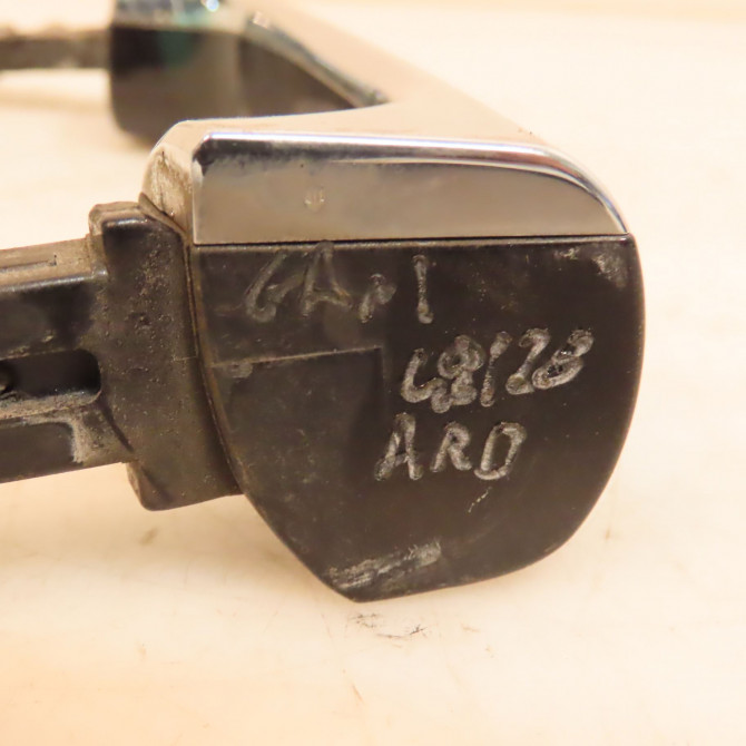 Poignee ext porte ard occasion MERCEDES CLASSE CLS Phase 1 04-1995->04-1999 320 CDI 224ch 2