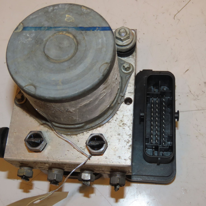 Unité hydraulique ABS occasion RENAULT MASTER III Phase 2 06-2014->... 2.3 DCI 145ch 476601698R 2