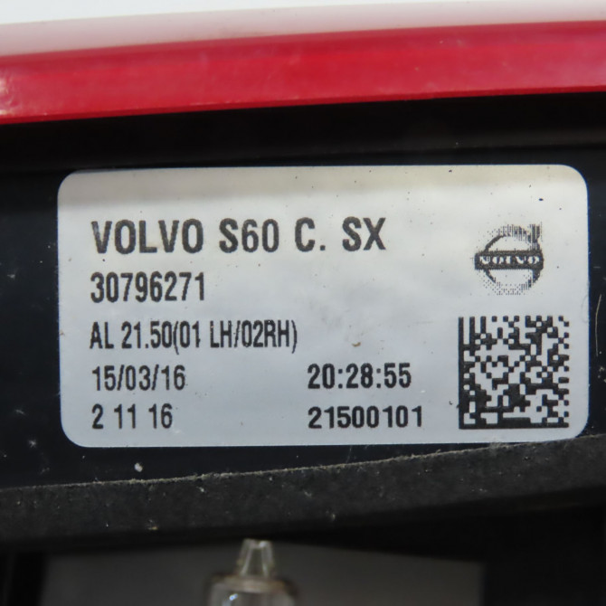 Feu arrière interieur gauche occasion VOLVO S60 II 30796271 4
