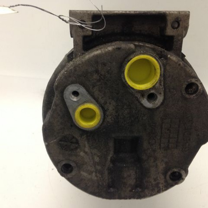 Compresseur air conditionne occasion RENAULT MEGANE I Phase 2 03-1999->06-2003 1.9 DCI 926005849R 4