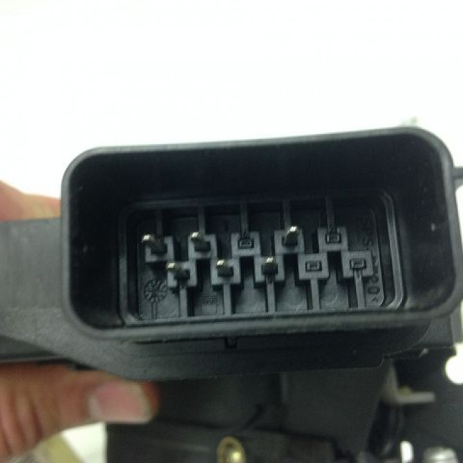 Serrure porte avd occasion FORD CMAX I Phase 1 09-2003->03-2007 2.0 TDCI 135ch 4892360 3