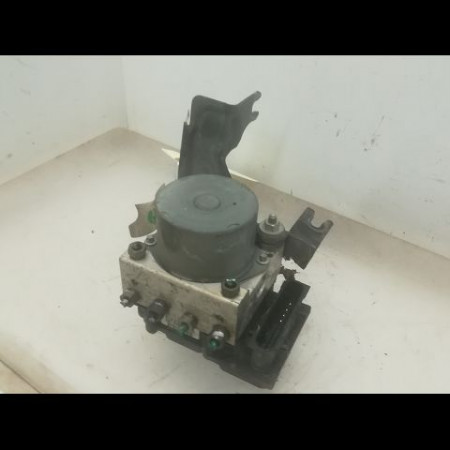 Unité hydraulique ABS occasion RENAULT CLIO III Phase 1 09-2005->03-2009 1.5 DCI 70ch 7701209606