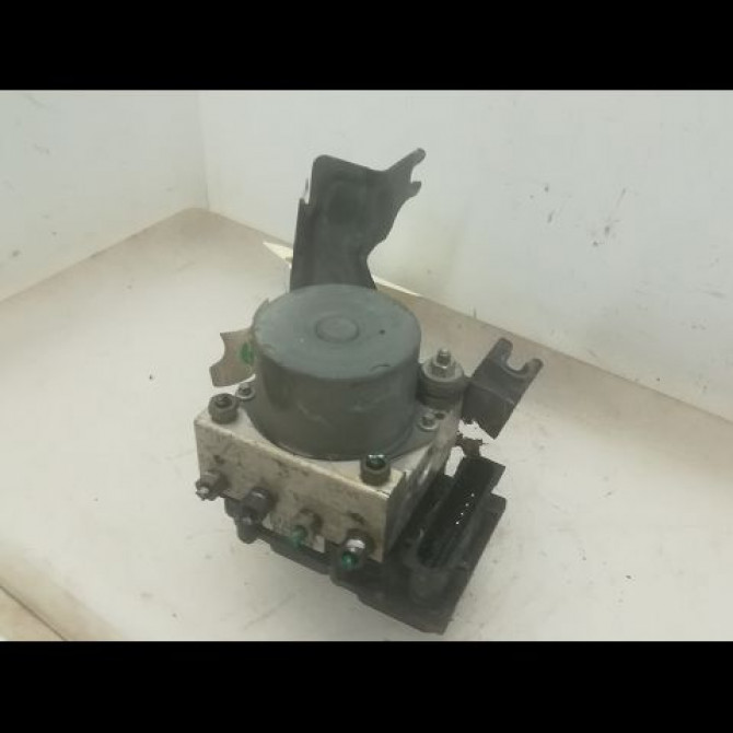 Unité hydraulique ABS occasion RENAULT CLIO III Phase 1 09-2005->03-2009 1.5 DCI 70ch 7701209606 1