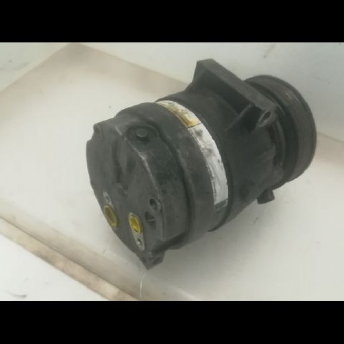 Compresseur air conditionne occasion RENAULT MEGANE I Phase 2 03-1999->06-2003 1.9 DTI 926005849R 2