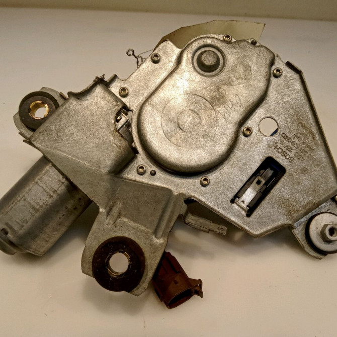 Moteur essuie-glace arrière occasion PEUGEOT 406 Phase 1 04-1995->04-1999 2.1 TD 110ch 6405C8 2