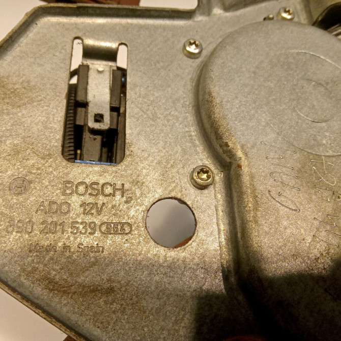 Moteur essuie-glace arrière occasion PEUGEOT 406 Phase 1 04-1995->04-1999 2.1 TD 110ch 6405C8 3