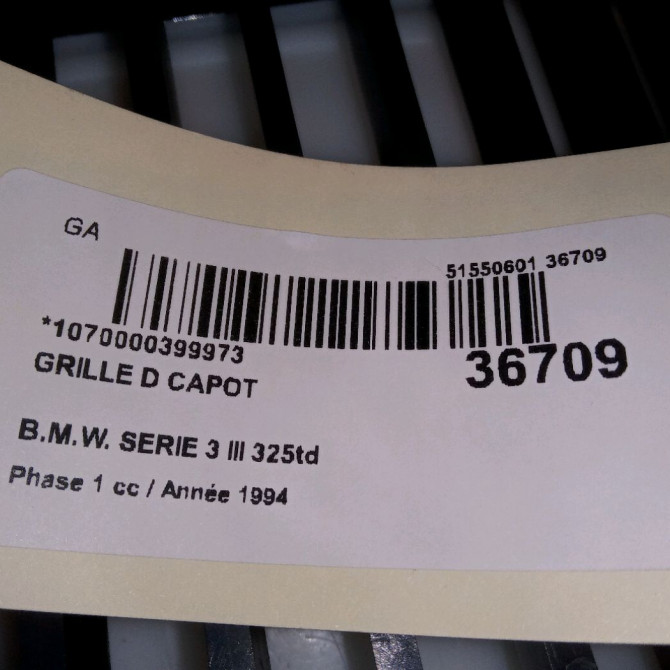 Grille d capot occasion B.M.W. SERIE 3 III Phase 1 01-1991->04-1998 325td 4