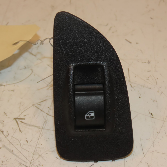 Commande leve-glace porte arrière droite occasion FIAT BRAVO II BRAVO II Phase 1 2007-03-01->2011-12-31 1.6 DT MULTIJET 16v 105ch 735441029 1