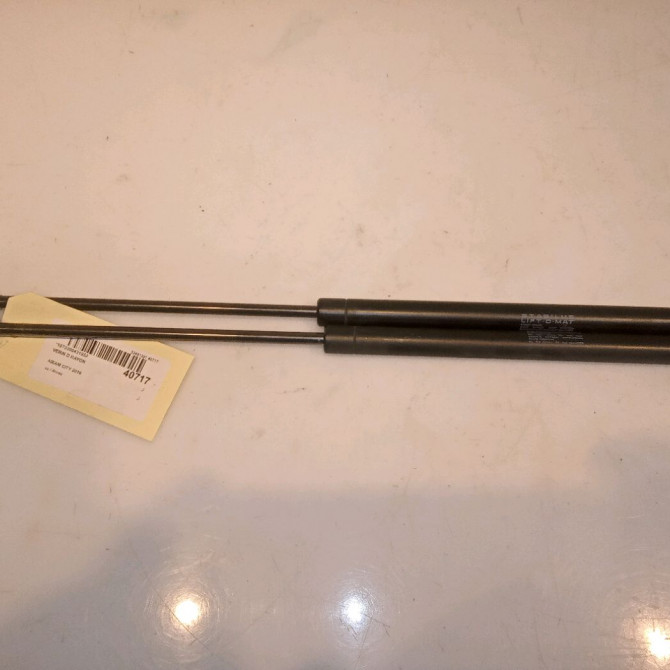 Verin droit hayon occasion CITY 1