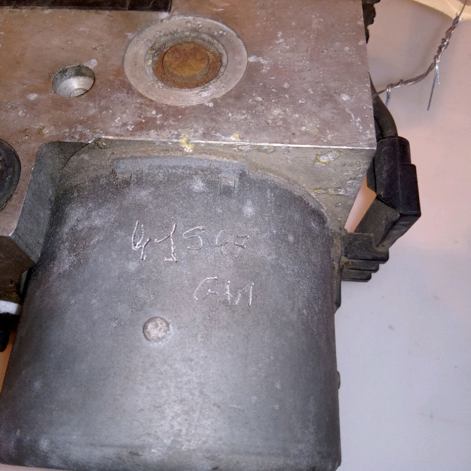 Unité hydraulique ABS occasion RENAULT SCENIC I Phase 1 09-1996->08-1999 7701205026 4