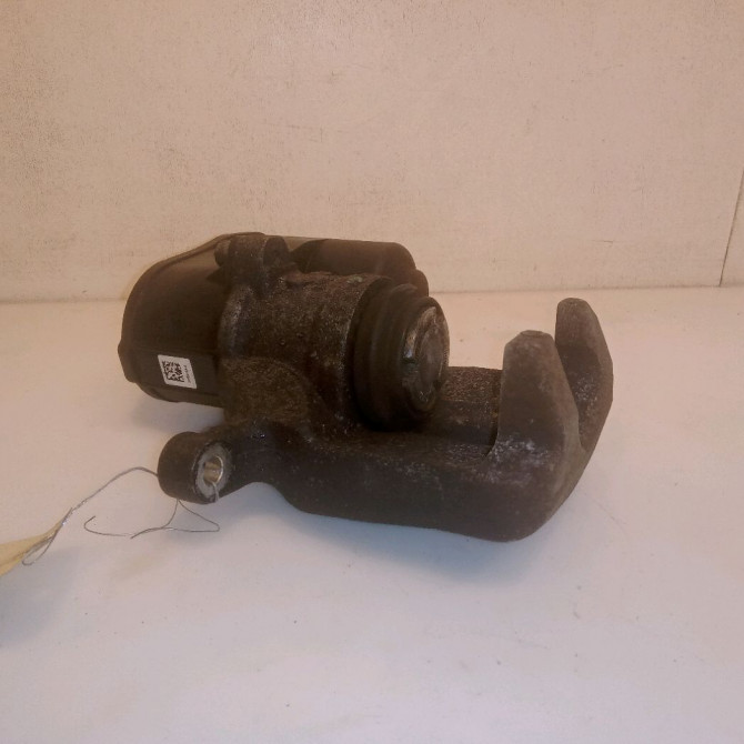 Etrier de frein arrière gauche occasion VOLVO V60 II 36001382 3