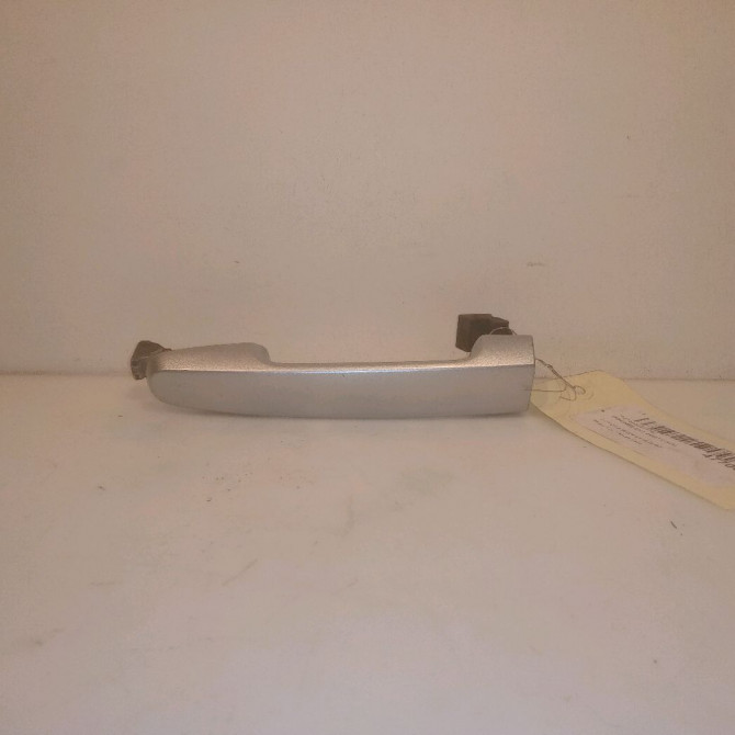 Poignee ext porte avg occasion TOYOTA RAV4 II Phase 1 07-2000->10-2003 115 D-4D 6921112220J4 1