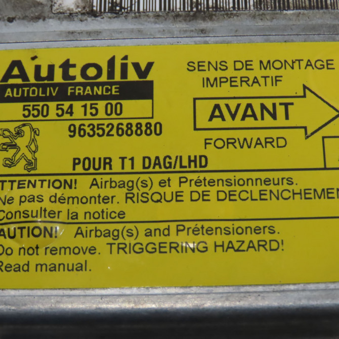 Boitier pyrotechnique occasion PEUGEOT 206 Phase 1 09-1998->03-2009 1.4i 6545GT 3