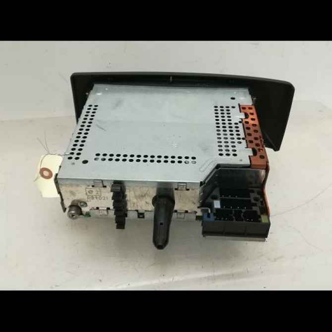 Autoradio occasion RENAULT MEGANE I Phase 2 03-1999->06-2003 1.9 DCI 8200153140 2