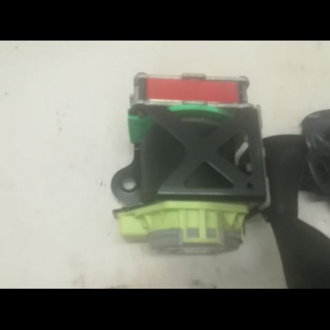 Ceinture avant droite occasion MERCEDES CLASSE C COUPE SPORT II Phase 2 03-2004->04-2008 C 220 CDI 20386064869C94 2