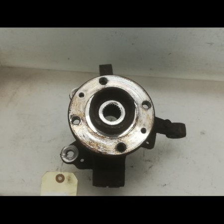 Moyeu avg occasion RENAULT MODUS Phase 1 09-2004->12-2007 1.6i 16v 402101554R